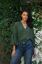 CATHERINE TOP IN ARMY GREEN