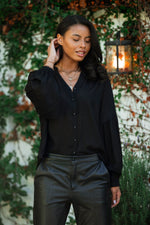 CATHERINE TOP IN SOLID BLACK