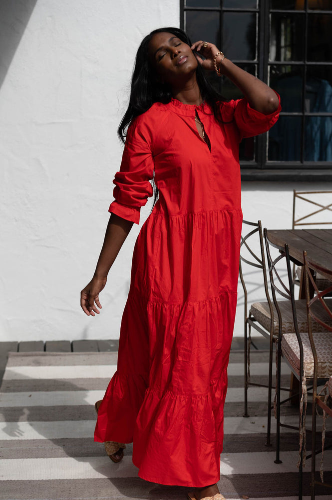 SIENNA MAXI IN RED SOLID POPLIN