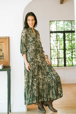 SIENNA MAXI IN THE DARK FOREST PRINT