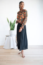 ANA SKIRT in solid black
